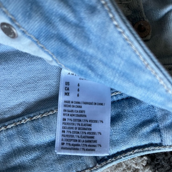 American Eagle ne(x)t level stretch Jean shorts - Picture 4 of 4